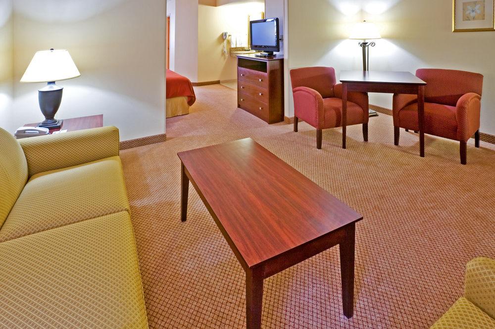 Holiday Inn Express & Suites Irving Conv Ctr - Las Colinas By Ihg Extérieur photo