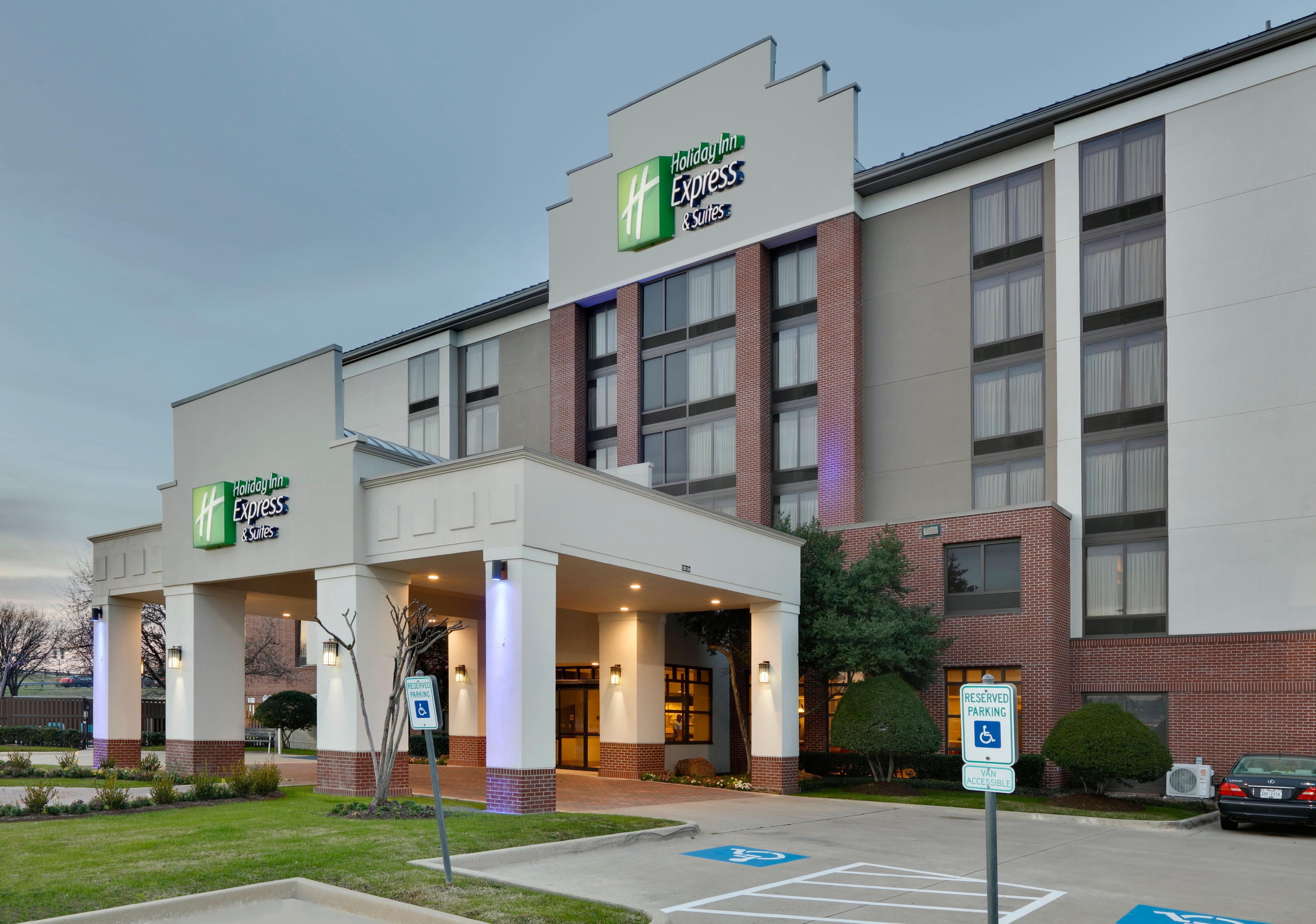 Holiday Inn Express & Suites Irving Conv Ctr - Las Colinas By Ihg Extérieur photo