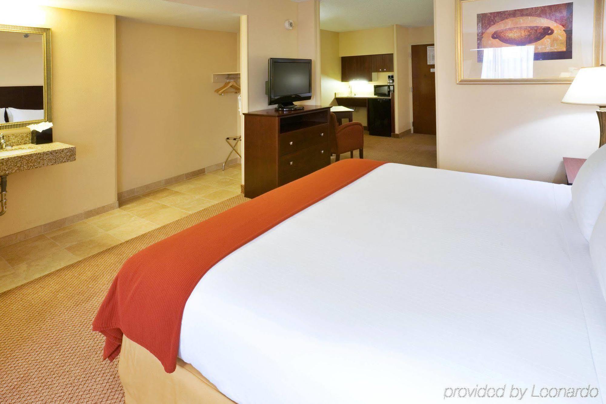 Holiday Inn Express & Suites Irving Conv Ctr - Las Colinas By Ihg Extérieur photo