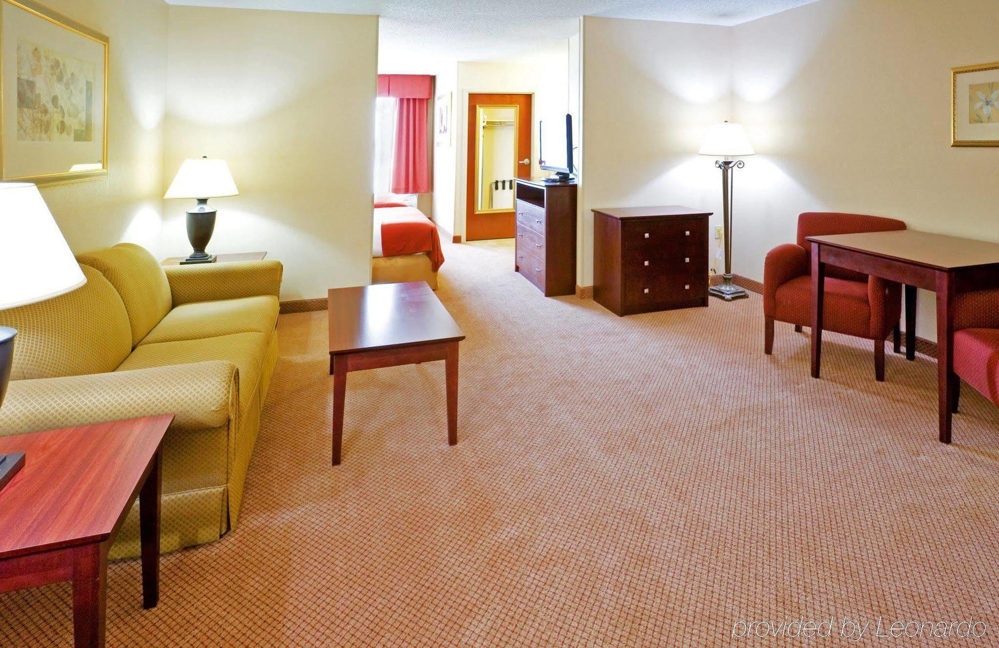 Holiday Inn Express & Suites Irving Conv Ctr - Las Colinas By Ihg Chambre photo