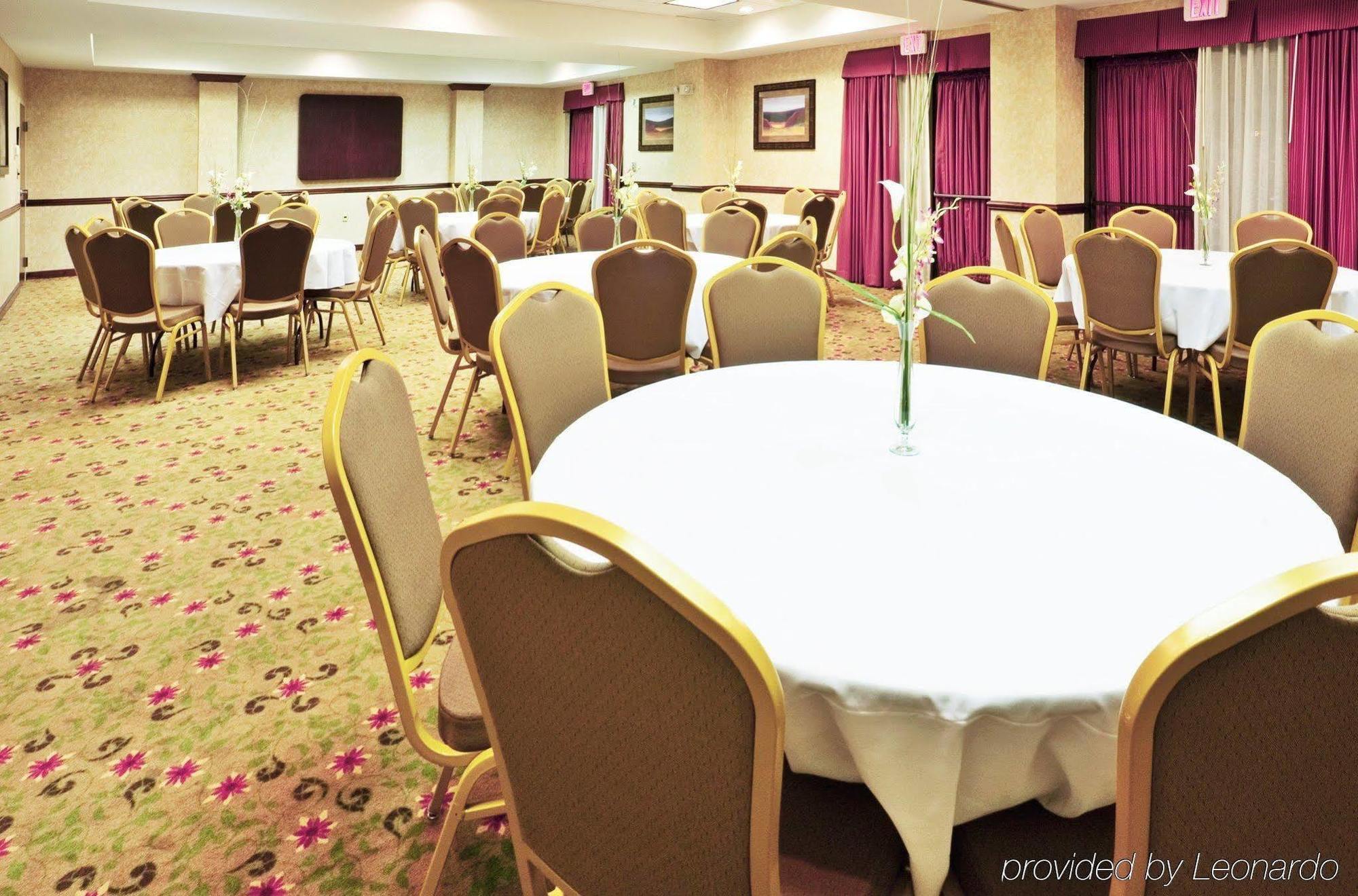 Holiday Inn Express & Suites Irving Conv Ctr - Las Colinas By Ihg Extérieur photo
