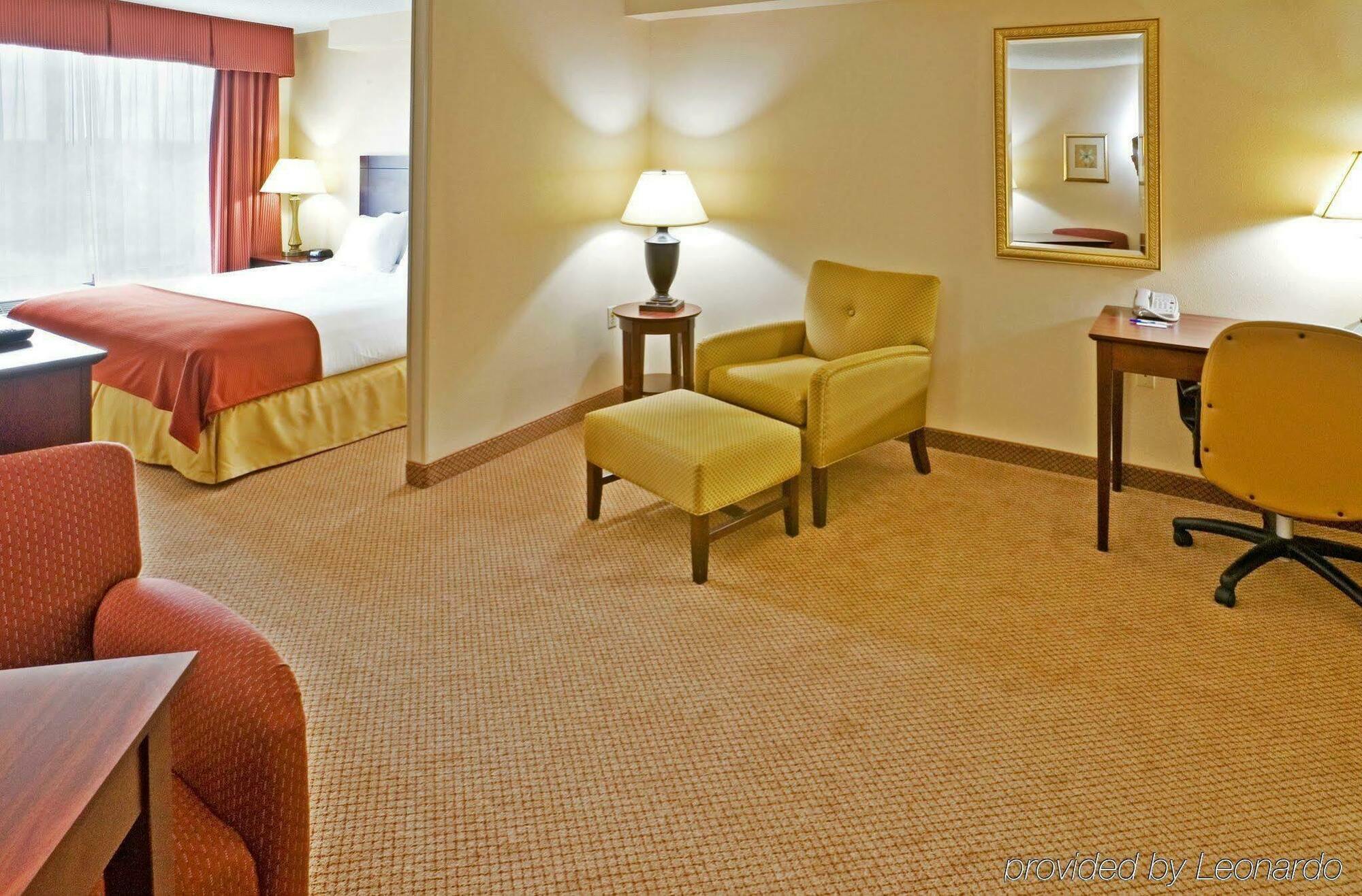 Holiday Inn Express & Suites Irving Conv Ctr - Las Colinas By Ihg Extérieur photo